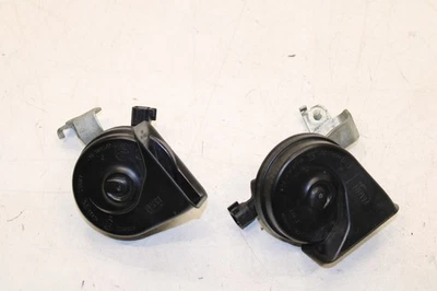 Volvo S60 T5 Premier 2014-2018 bocina nota alta y baja con soporte 31693052 OEM Foto 1 de 4