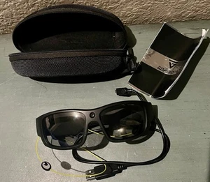 Occhiali da sole Govision neri con Full HD 1080p - Foto 1 di 4