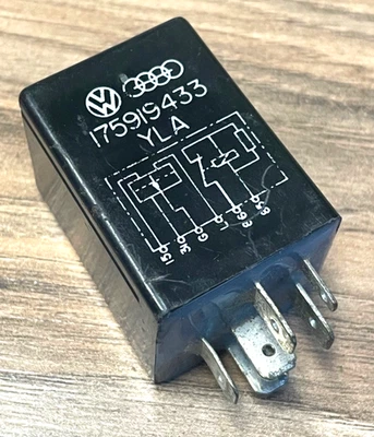 OEM Genuine VW Hella Seat Belt Timer Relay (175919433) 00380a - Image 1 of 4