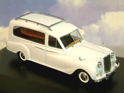 GREAT OXFORD DIECAST 1/43 AUSTIN PRINCESS FUNERAL HEARSE IN ANGELIC WHITE APH002 - Image 1 of 2