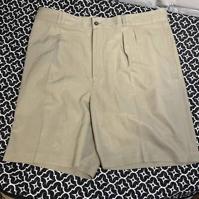 Pantalones Cortos Para Hombre 38 Golf Informales Beige Plisado Seda Saks Fifth Avenue Foto 1 de 4