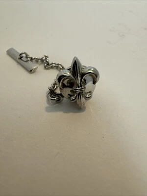 VINTAGE  Fleur De Lis TIE TACK PIN  Chain - Image 1 of 3