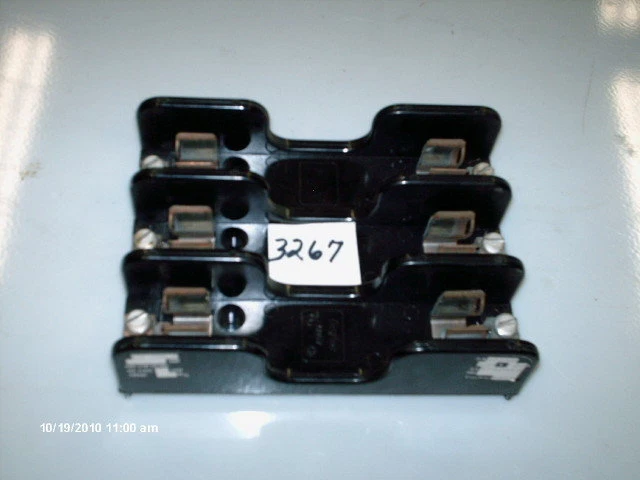 Bloque de fusibles Taylor 60358 600V 30A 3 polos (NUEVO) Foto 1 de 1