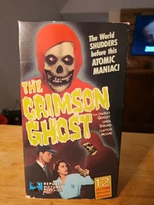 THE CRIMSON GHOST VHS SET (1988) Republic; 1946 Serial/12 Episodes on 2 Tapes - Picture 1 of 4