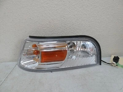 Luz de señalización lateral izquierda Mercury Grand Marquis 2006 2007 2008 2009 2010 Foto 1 de 4