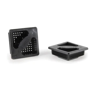 Tapa de parachoques para autocaravana de Camco 40325 orificios de ventilación y empuñadura de compresión - Imagen 1 de 5