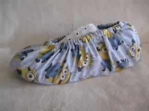 MINIONS PREFERITI DA TUTTI, DIVERTENTI, ADORABILI. Copriscarpe da bowling donna. Taglia 7-9 - Foto 1 di 4