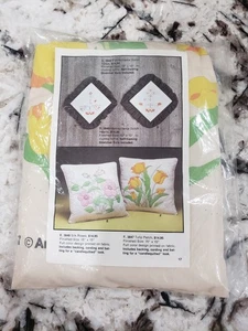 De colección Nuevo Artcraft Concepts Parche de Tulipán Almohada Kit de absorción de velas #3847 - Imagen 1 de 3