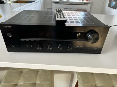 Onkyo Network Stereo Receiver TX-8050 - Bild 1 von 3