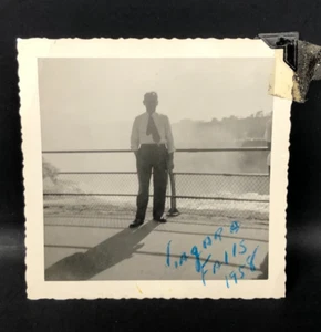 Vintage Photo Candid Snapshot Niagara Falls 1958 Handsome Guy Tie Photograph USA - Picture 1 of 5