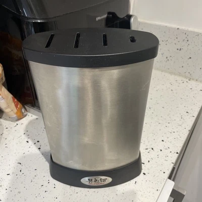 Global Knife Block For 5 Knives (knives Not Included) Japan Stainless Steel - Image 1 of 4