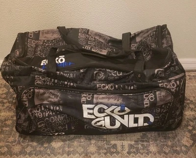 BOLSA DE LONA GRANDE CON RUEDAS ECKO UNLTD 32” SIN CORTAR LIGERAMENTE USADA  Foto 1 de 4