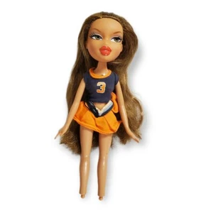 MGA Bratz 2005 Sportz Soccer Yasmin Brunette Brats Brat Doll Orange Lips Pretty - Bild 1 von 6