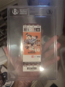 Juan Marichal Signed Full Event Ticket HOF Giants Beckett Encapsulated - Picture 1 of 3