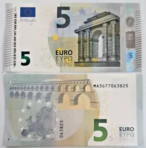 2013 Euro 5 Dollars banknote uncirculated condition M prefix (Portugal) - Picture 1 of 1