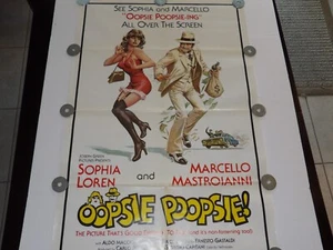 VINTAGE "OOPSIE POOPSIE" 27X41 UN FOGLIO POSTER FILM ORIGINALE LOREN/MARCLLO - Foto 1 di 4