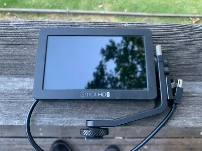 SmallHD Focus5 LCD On Camera Monitor - *Screen works, Touch function doesn't - Image 1 of 4