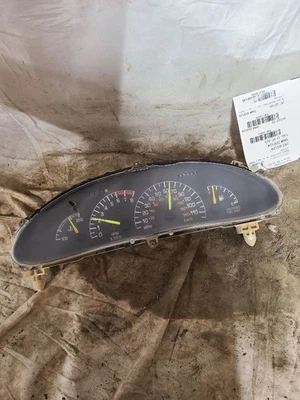 Grupo de velocímetro para 96 SUNFIRE 134459 Foto 1 de 2