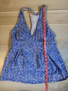 Lands' End blue paisley print racer back tankini top swimsuit Size 2 women's - Picture 1 of 6