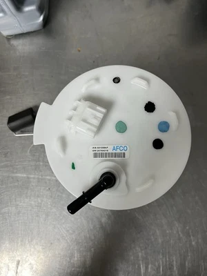 2008 2009 CADILLAC CTS 3.6L ТОПЛИВНЫЙ НАСОС В СБОРЕ OEM НОВЫЙ 20764016 - Изображение 1 из 2