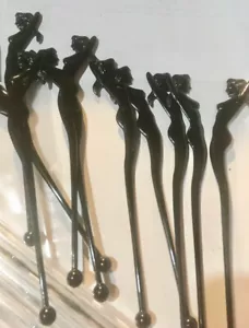 10 bastoncini svizzeri nudi agitatori per bevande neri divertimento bar - Foto 1 di 9