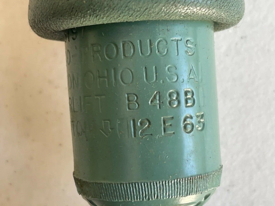 Amortiguador de aire Oldsmobile Delco Superlift tamaño completo 63-64 3178082 B48B 12E63 Nuevo de Lote Antiguo Foto 1 de 4