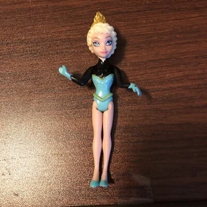 Disney Princess Elsa Frozen MagiClip Magic Clip Polly Pocket Action Figure Doll - Picture 1 of 5