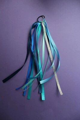 Lenkerfransen für der Kinderfahrrad / Laufrad, bunte Bänder, Quasten, Regenbogen - Bild 1 von 3