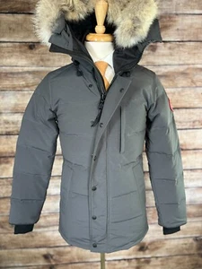 NWT Canada Goose Carson Parka Fusion Size S w/ Coyote Fur - Picture 1 of 12