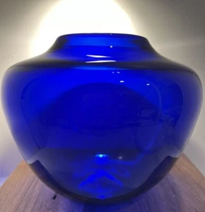 Art Glass Vase Cobalt Blue Signed Original - Picture 1 of 12