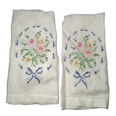 Vintage Embroidered Tea Towels Cloth Napkins Bouquet of Roses Flowers Handmade - Image 1 of 4