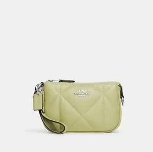 Coach para mujer Nolita 15 con diamante hinchado acolchado cal pálida - Imagen 1 de 3