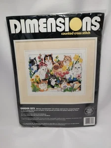 Dimensions Counted Cross Stitch Kit Garden Cats Kit NIP Kittens Needlework Craft - Bild 1 von 2