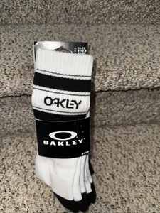 3 paires de chaussettes Oakley Crew taille 10-13 neuves - Photo 1/4