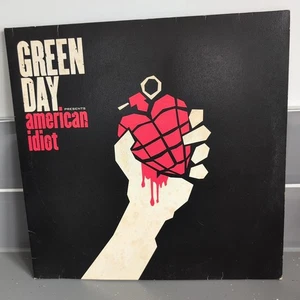 GREEN DAY - AMERICAN IDIOT ORIG 2004 EUROPE 1st VINYL LP 9362-48777-1 VG+/ G+ - Foto 1 di 15