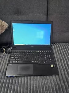 J1071 Laptop Fujitsu Lifebook A544 15" Intel i3 4th Gene 4GB 500GB Hdmi Win 10 - Picture 1 of 14