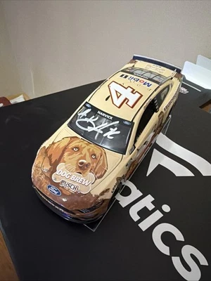 Preparación para perros autografiada Kevin Harvick Busch 1:24 Foto 1 de 2