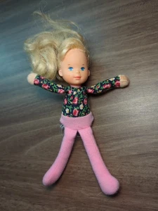 Vintage Honey Hill Bunch Darlin Puppe 1975 Mattel Blumen Shirt rosa Hose  - Bild 1 von 8