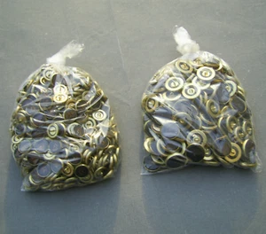 1 kg neue Knöpfe Rest Schneiderei Jackett Hosen Rock Restposten schwarz gold - Bild 1 von 3