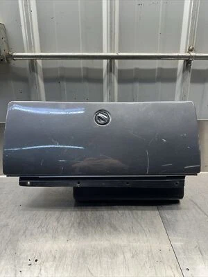 1973-1991 CHEVROLET GMC TRUCK C10 K10 BLAZER GLOVE STORAGE BOX DOOR W/LINER OEM Foto 1 de 4