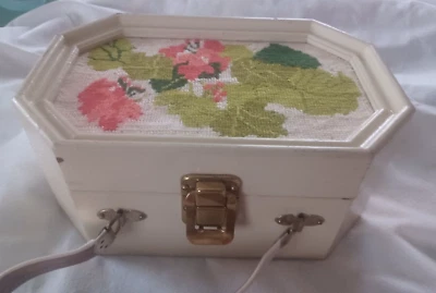 复古漆面木制钱包/手提袋带针尖和表带,内部毛毡/镜子。 YB — 第 1/4 张图片