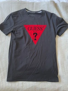 GUESS Men's T-Shirt Size Large - Picture 1 of 2