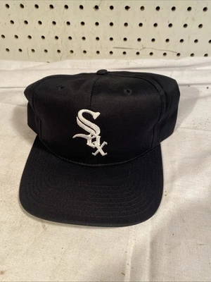 MLB Chicago White Sox Black White Embroidered Logo Snap Back Baseball Hat Cap - Image 1 of 4