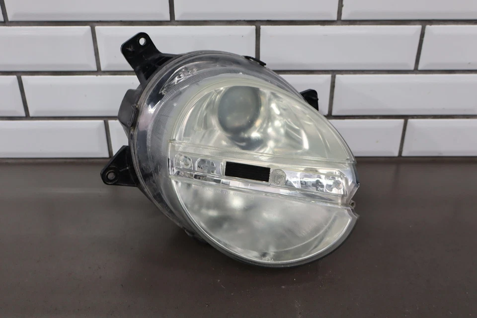 Faro delantero derecho Chevy SSR 2003-2006 OEM Foto 1 de 4