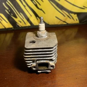 Craftsman Weedwacker 17" 25cc Trimmer CYLINDER /JUG OEM ORIGINAL PART 358.79182 - Picture 1 of 8