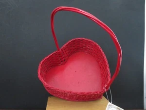Red Woven Wicker Heart Shaped VALENTINE'S GIFT BASKET Red NWT - Picture 1 of 10