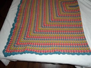 Throw Blanket Hand Crochet ??? Throw Vintage - Picture 1 of 3