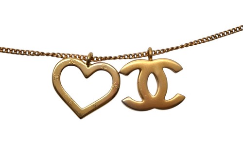 Collana CHANEL Marca Coco Cuore Peso circa Incisione 9 6G Lunghezza Totale 44Cm 04P