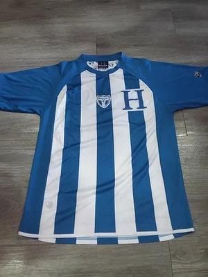 CAMISETA DE FUTBOL RETRO NACIONAL AZUL TAURO HONDURAS PARA HOMBRE TALLA GRANDE  Foto 1 de 4