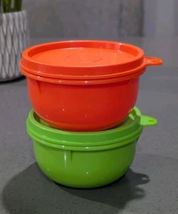 Tupperware Ideal kleine Snackschüssel 8 Unzen Container Set 2 Neu - Bild 1 von 4